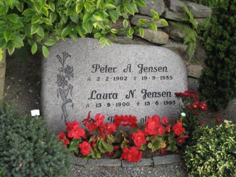 Laura N. Jensen .jpg